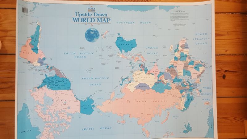 upside down map SprachenGalerie