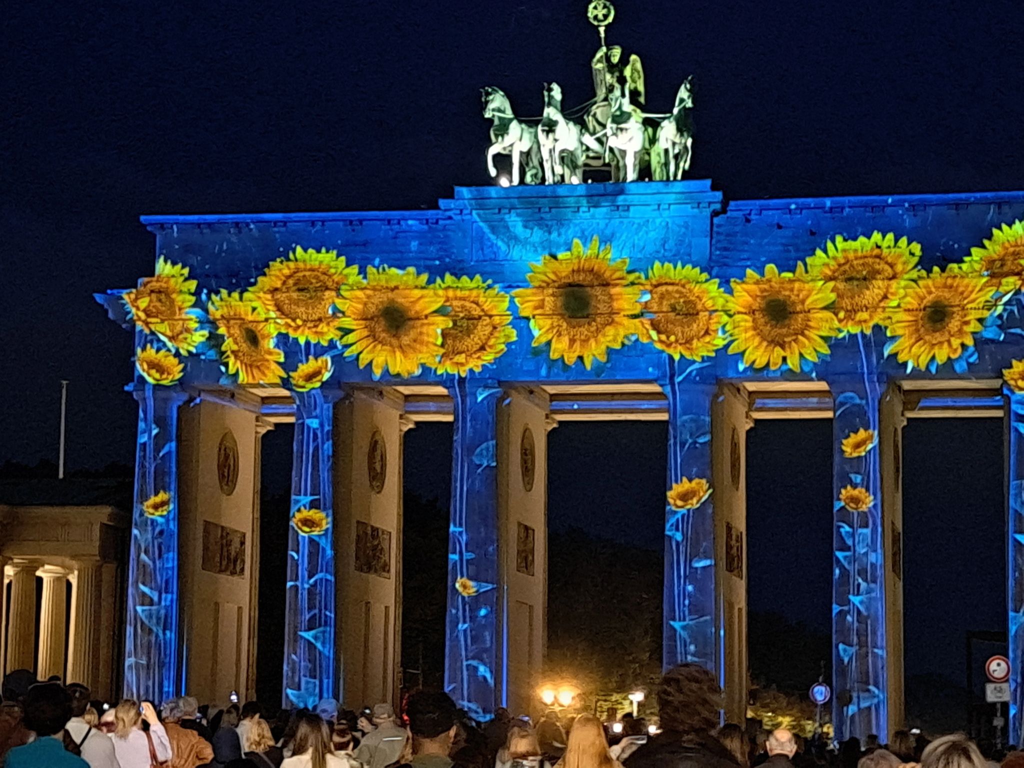 Brandenburger Tor - Festival of Lights October 2024 SprachenGalerie Berlin